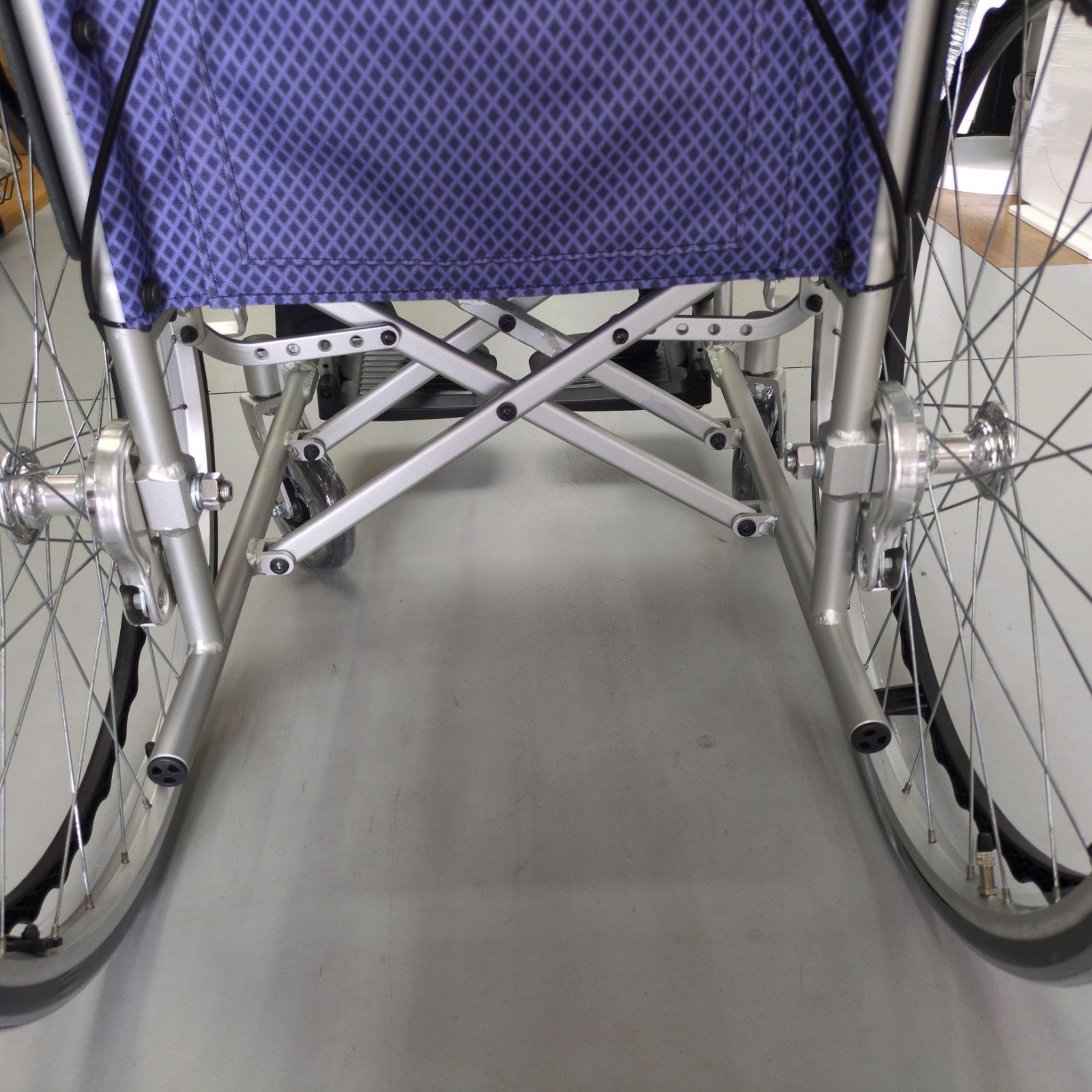 自走式車いす KF22-40SB