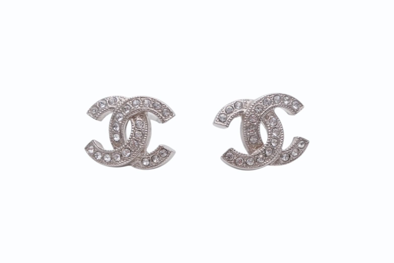 CHANEL シャネル ココマーク ピアス 重量約2.6g F19V刻印 ラインストーン メタル シルバー クリア 両耳用 4b002817