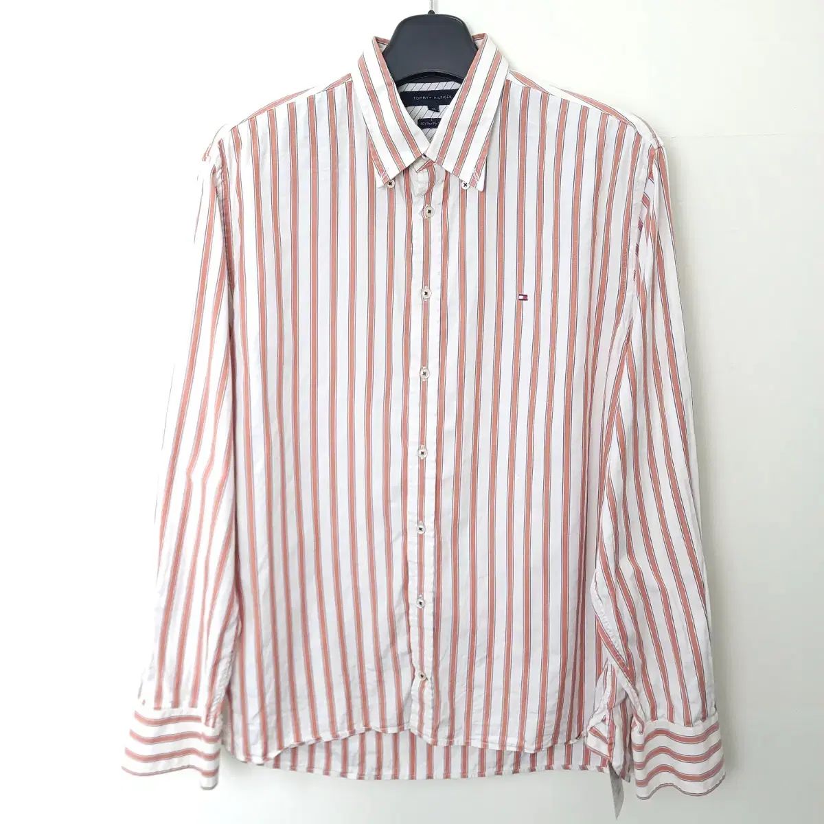 メンズ Tommy Hilfiger トミーヒルフィガー シャツ ダンディ付き きちんとした オレンジブラウン ストライプ