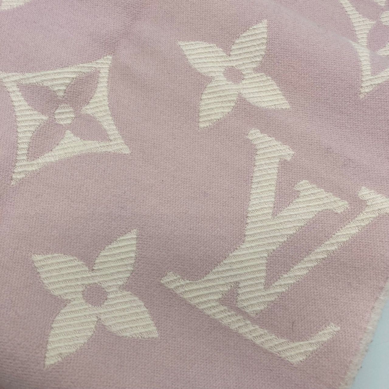 ◇ Louis Vuitton / ルイ・ヴィトン エシャルプ LV エセンシャル