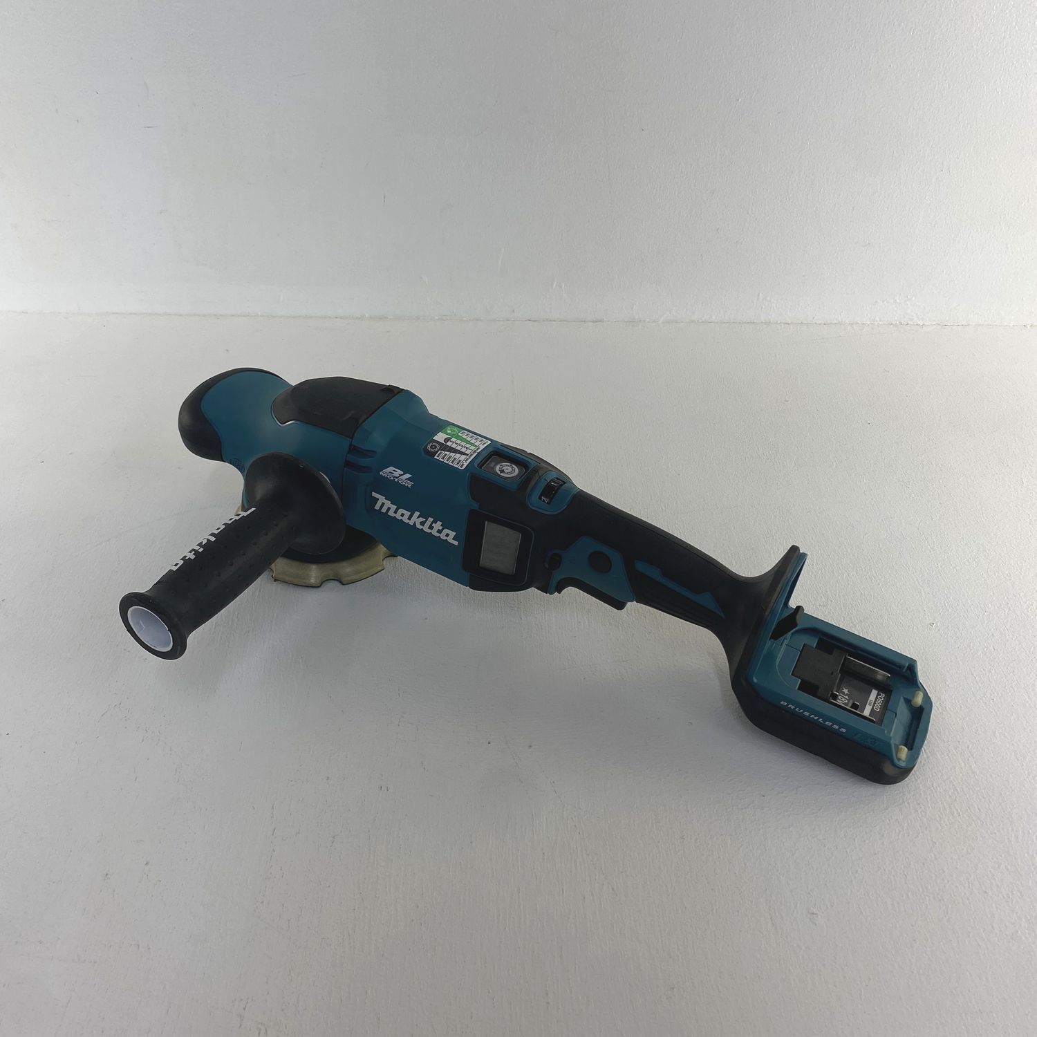 加古川物流 品 マキタ 18v 充電式ランダムオービットポリッシャ 本体のみ PO500D 424