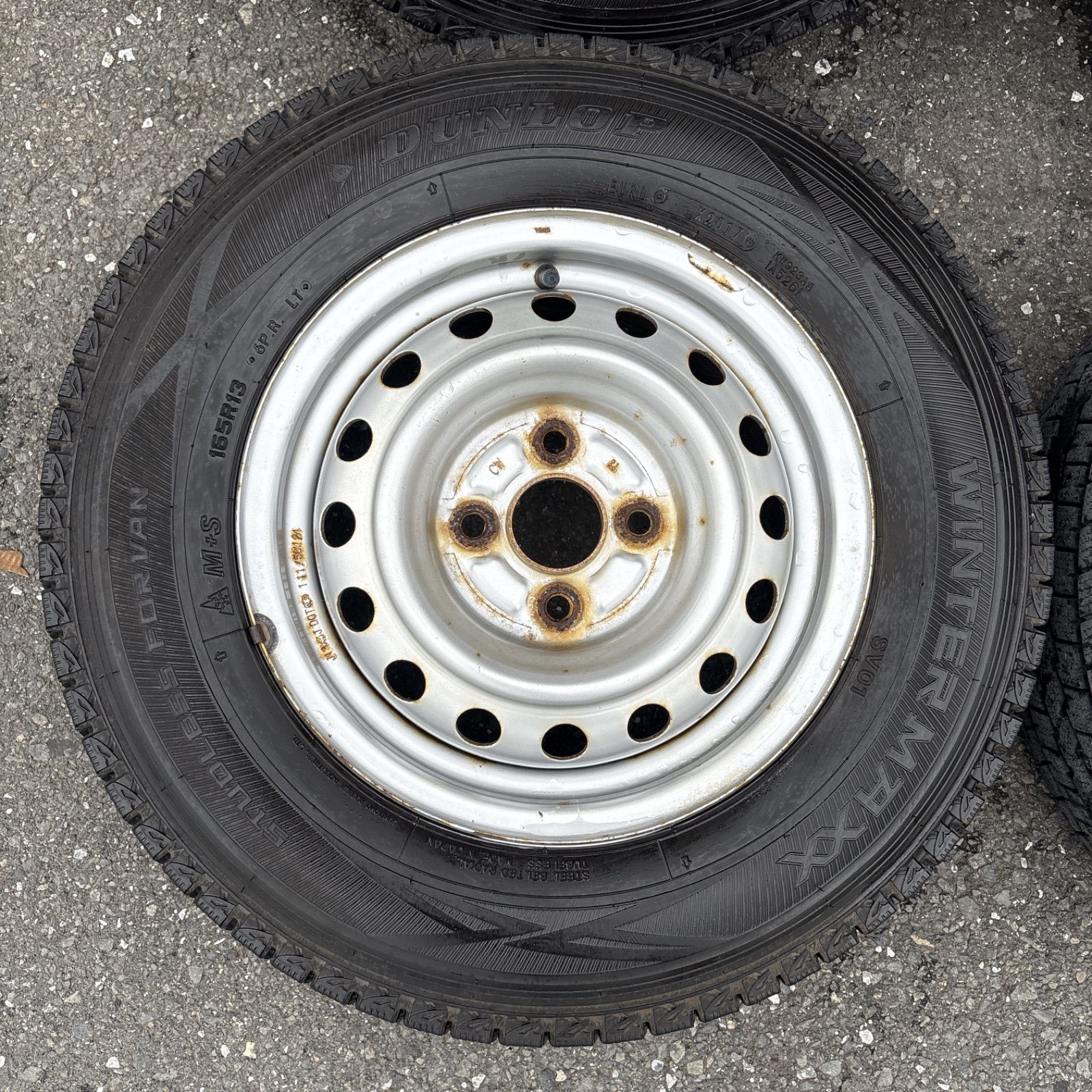 ☆安心の全品国内発送！ げ バリ溝 トヨタ プロボックス 純正ホイールタイヤセット スタッドレス 165R13 即購入