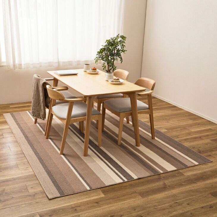 送料無料の商品多数! ショップ ラグ 洗える 軽量 速乾 185×240cm 抗菌 防臭 ホットカーペット対応 床暖房対応 ラグマット カーペット 絨毯 リビング 子ども部屋 日本製 ロマン