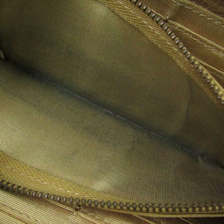 Thavasa