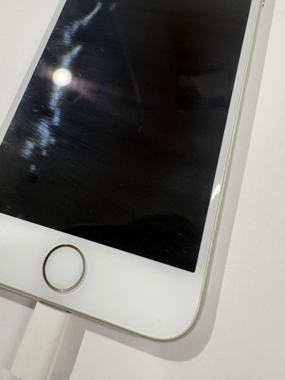32GB シルバー iPhone7 SIMフリー Apple iPhone 0 中古iPhone7 本体
