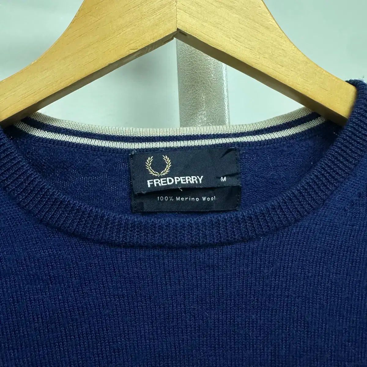 ☆ FRED PERRY(フレッドペリー) ロゴ ニット セーター フレッドペリー 