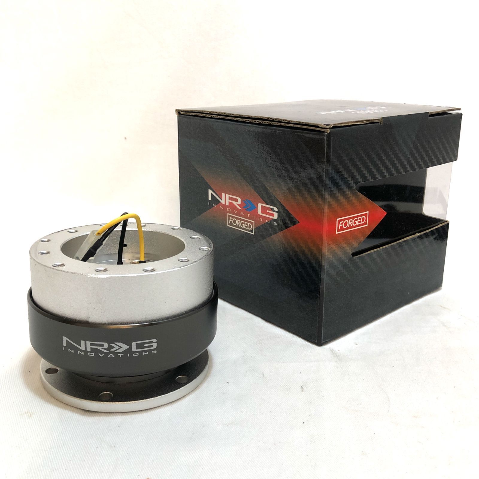 NRG クイックリリース SRK-200SL シルバー チタン 銀 新品未使用