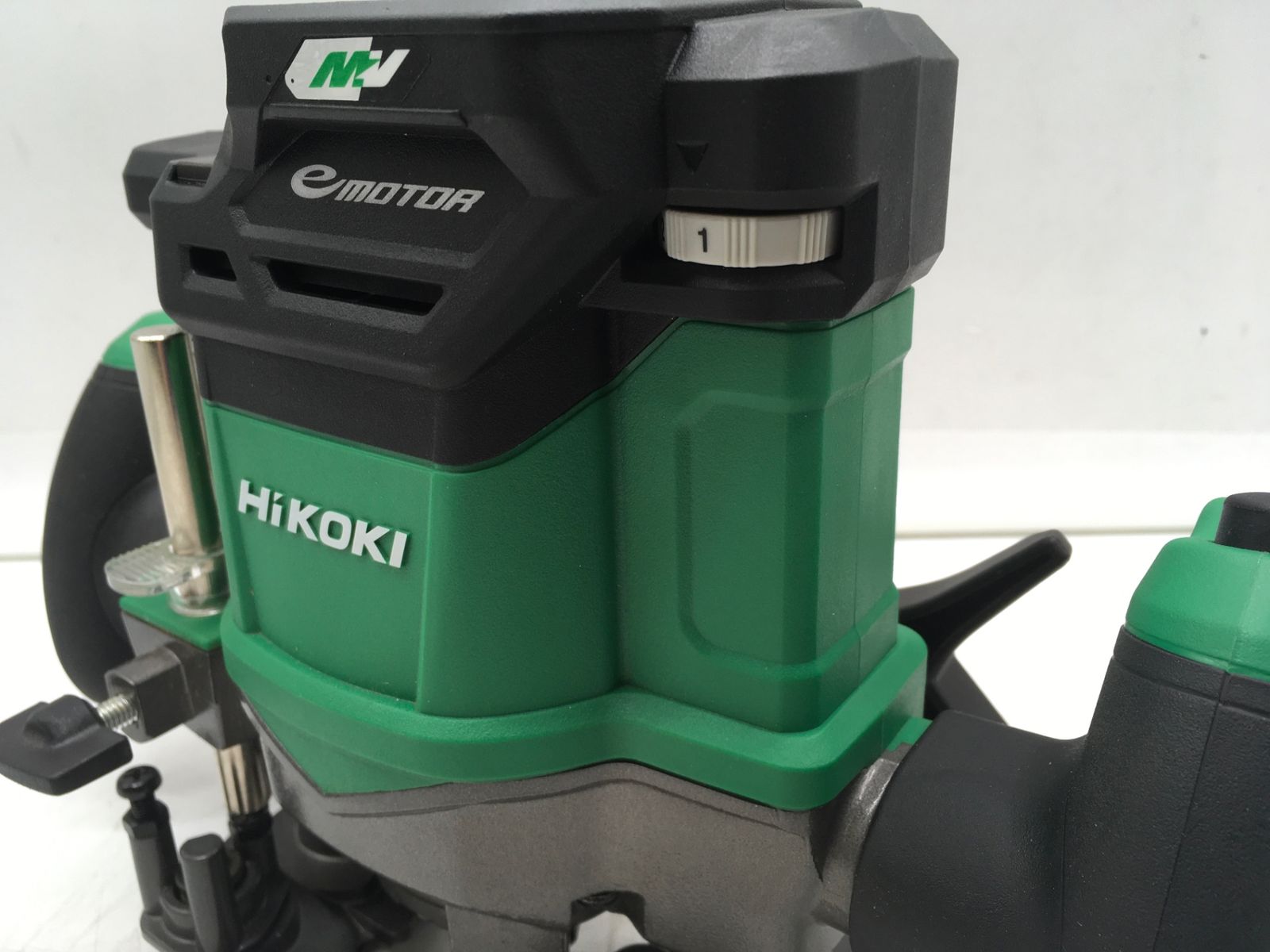 ITMP2R0AVXHJ エコツール岡崎インター店