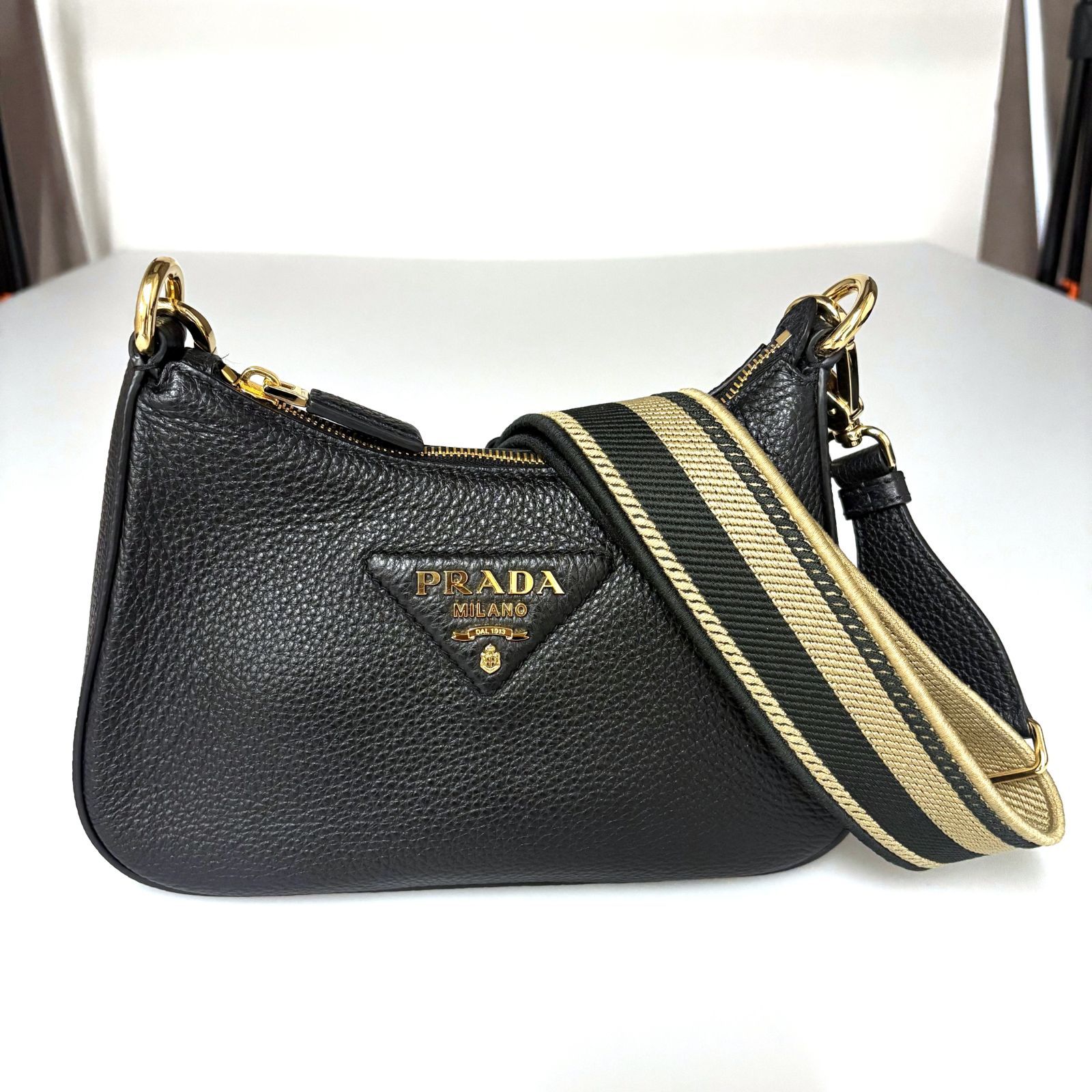 新品未使用訳アリ】PRADA ショルダーバッグ ヴィッテロダイノレザー 