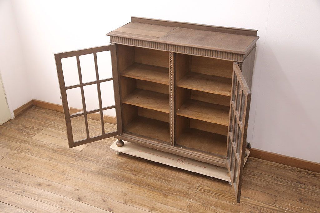 キャビネット】神戸家具 小ぶりな洋家具 収納棚 和製ヴィンテージ