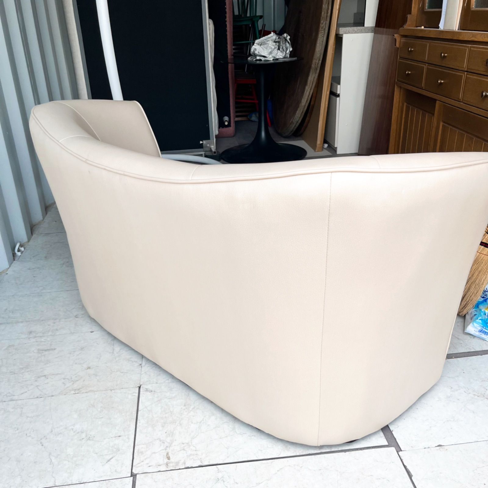 取付無料！フランフラン アンクレットソファ ベージュ 合皮ラブソファ✨