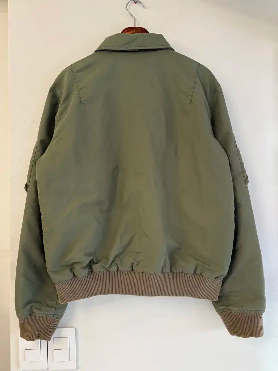 Calvin Klein カルバ ンクライン ジーンズ マルチポケット MA-1ジャンパー