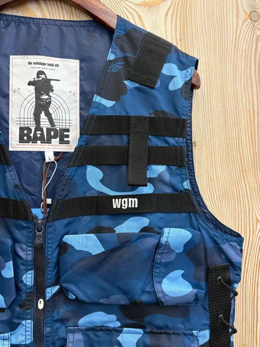 A BATHING APE アベイシングエイプ チョンゲ市 ユーティリティー ベスト