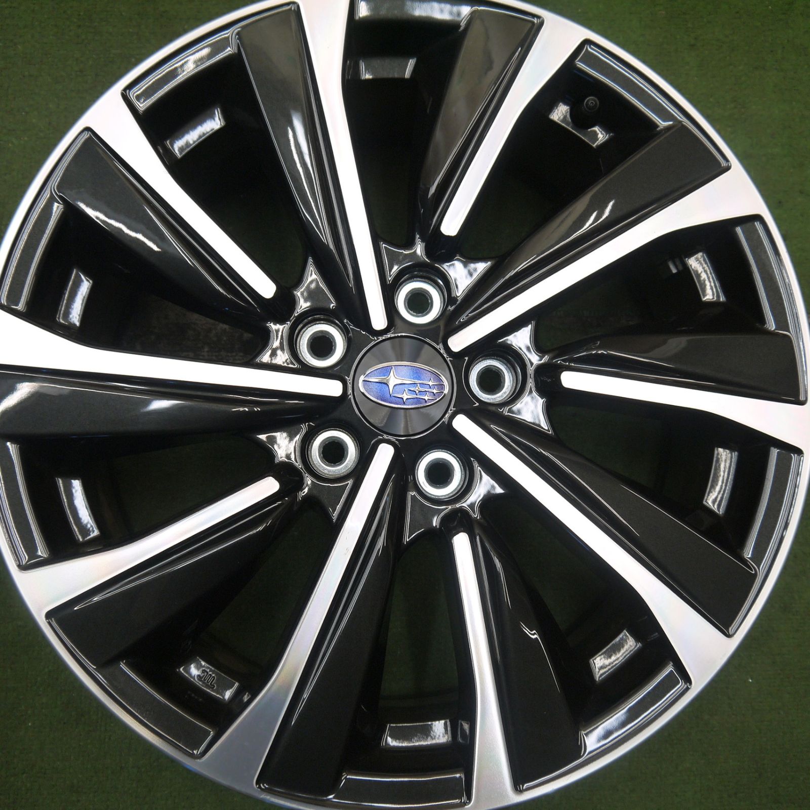 新車外し スバル レヴォーグ VN5 STI 純正 ホイール 18インチ 18×7.5J PCD114.3 5H 5090905Hホ FFCRYSTALESIA_COM
