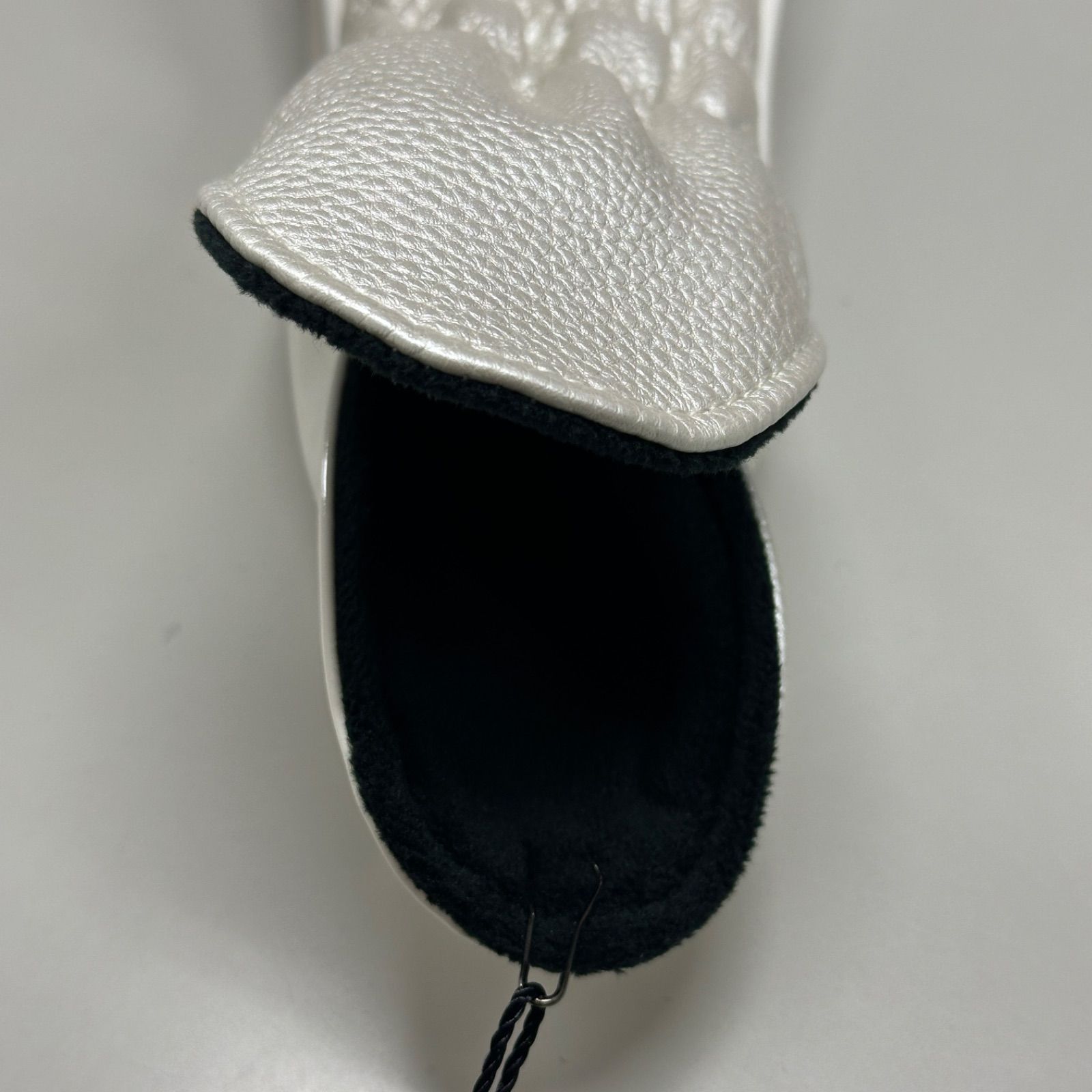 参考上代14300円 1PIU1UGUALE3 GOLF GOLF HEAD COVER FW フェアウェイウッド用ヘッドカバー ゴルフ用品 ウノピゥウノウグァーレトレ GRG233 POE359 ホワイト F 98290A7 LLC-HASEGAWATOSO_COM