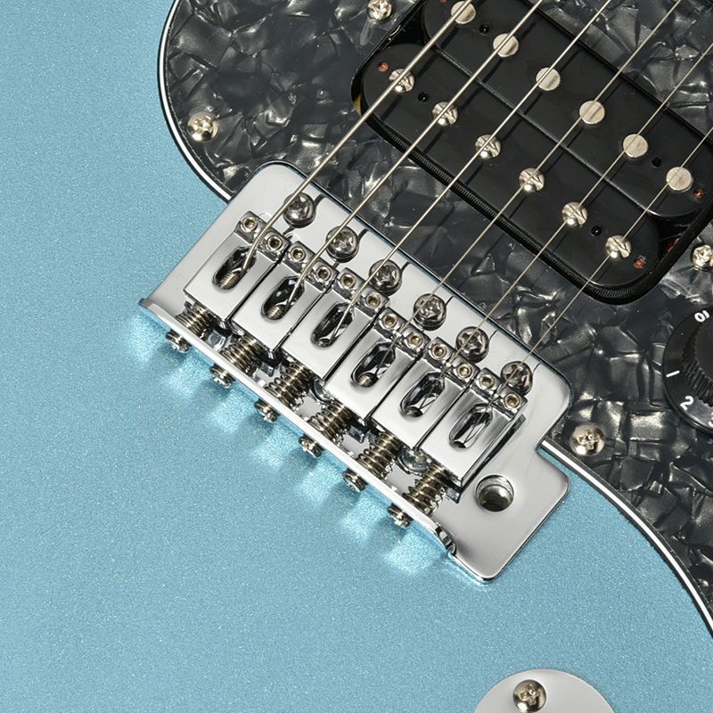 バッカス旧ロゴ ストラトキャスター ユニバーサルシリーズ バッカス旧