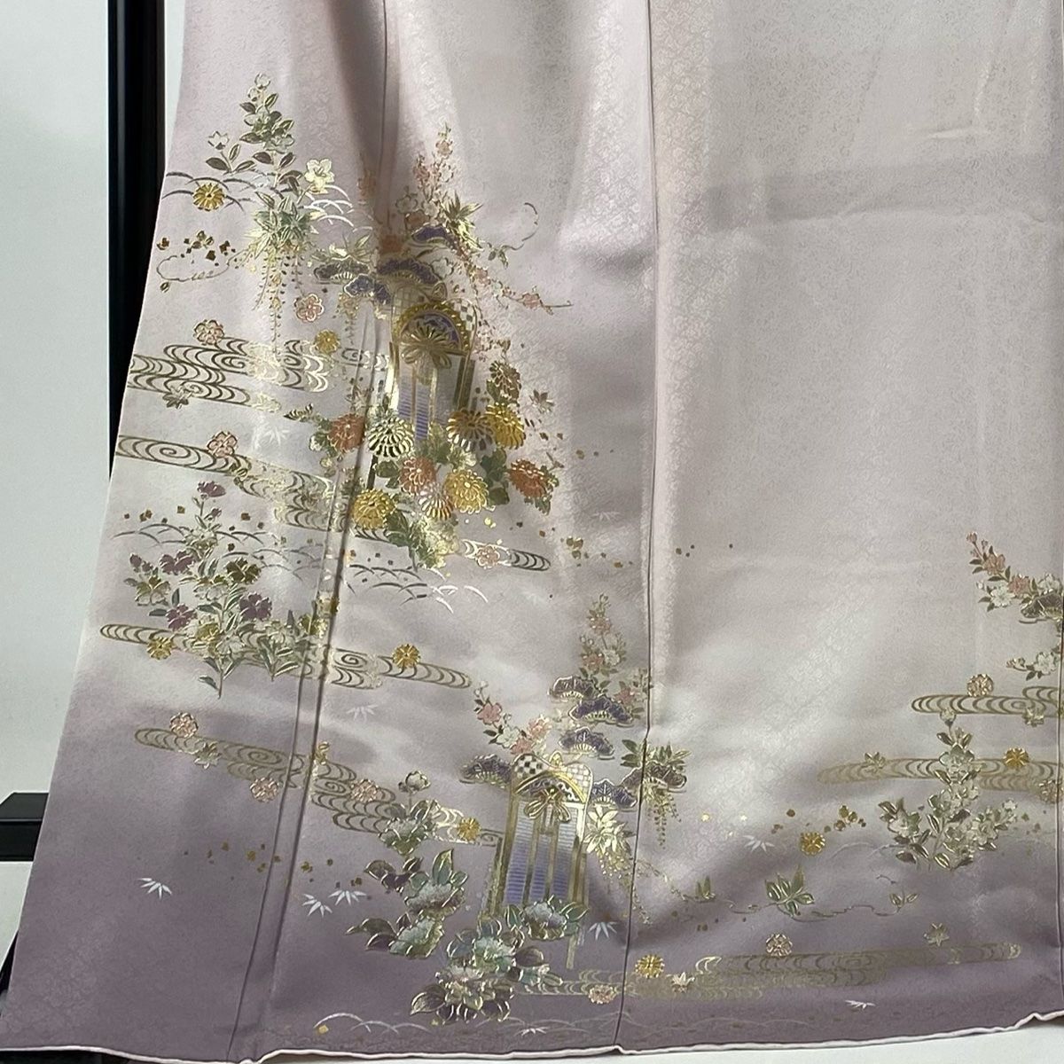 付下げ 身丈160cm 裄丈65cm M 袷 狐 松竹梅 刺繍 付い 金糸 黒 正絹 