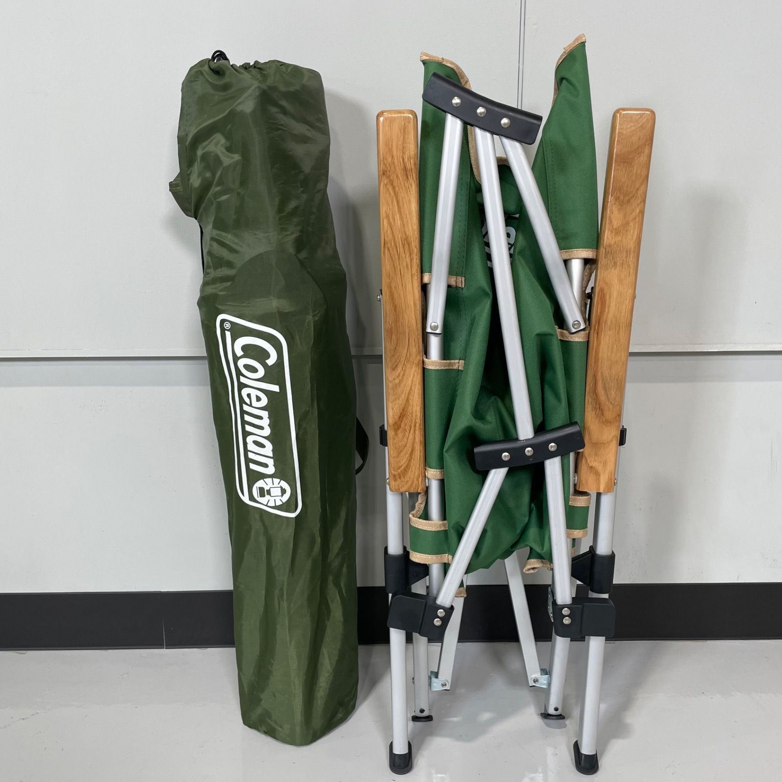Coleman コールマン リゾートチェア レイチェア 二脚セット - メルカリ Coleman コールマン リゾートチェア レイチェア 二脚セット - メルカリ