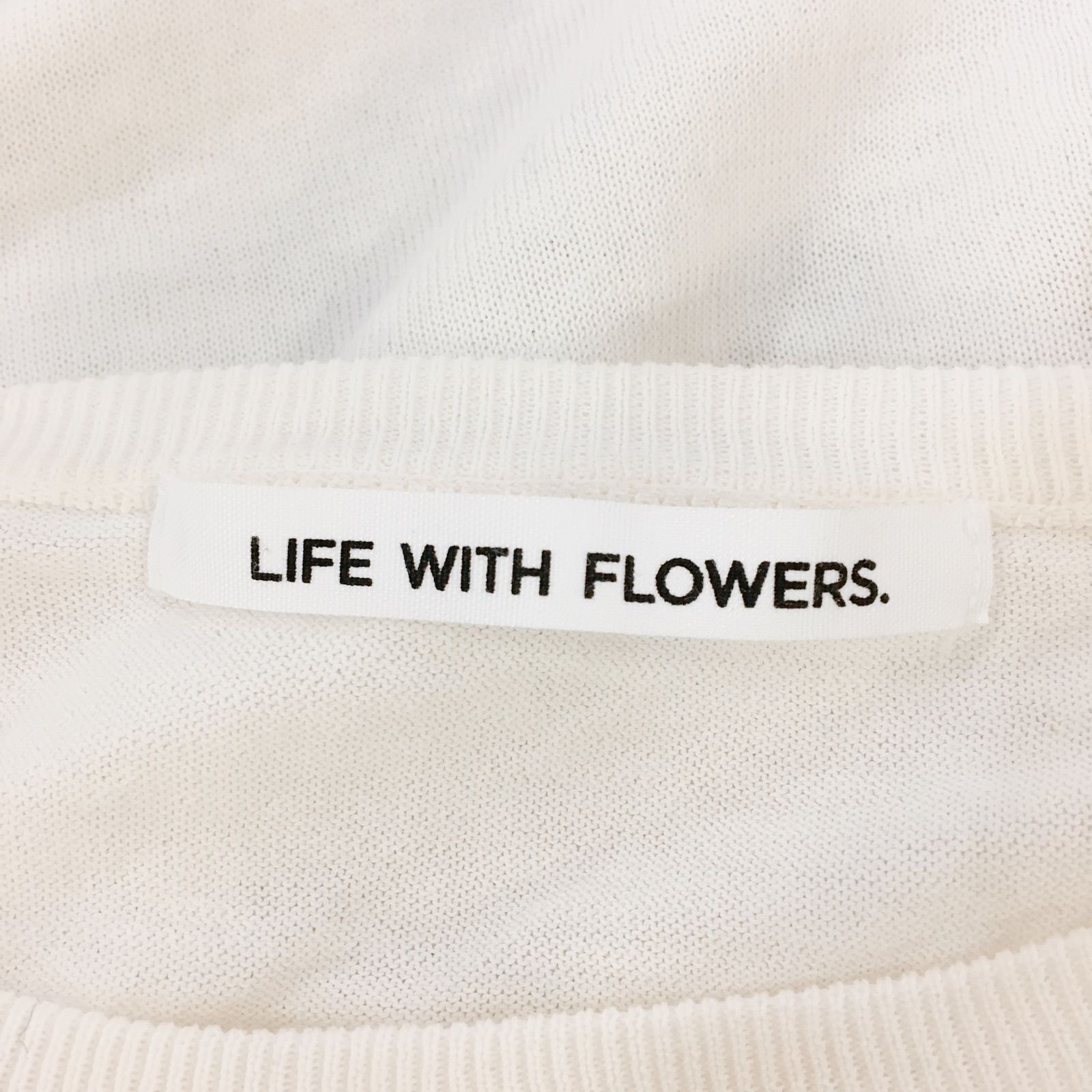 美品】LIFE WITH FLOWERS ライフウィズフラワーズ Tシャツ ホワイト