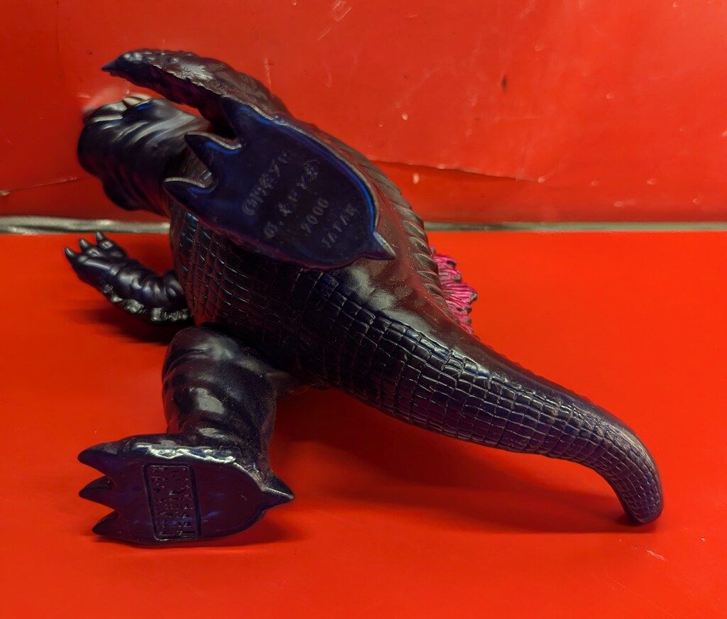 やまなや 怪獣郷/ウルトラマン ネロンガ 撮影会版 クリアブルー成型