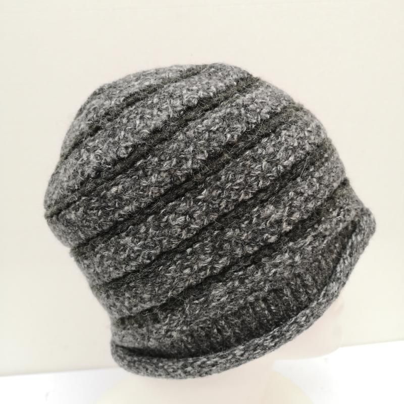 ヴィヴィアンウエストウッド　ニット帽　耳当て付き　ボーダ　ボンボンニットキャップ ヴィヴィアンウエストウッド ニット帽 耳当て付き ボーダ