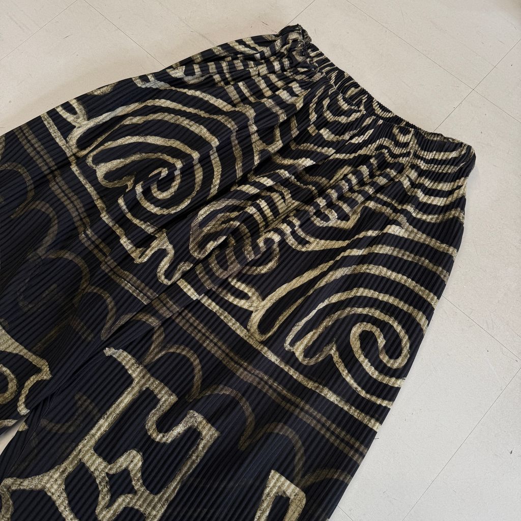 HOMME PLISSE ISSEY MIYAKE フクロウ柄 サルエルパンツ