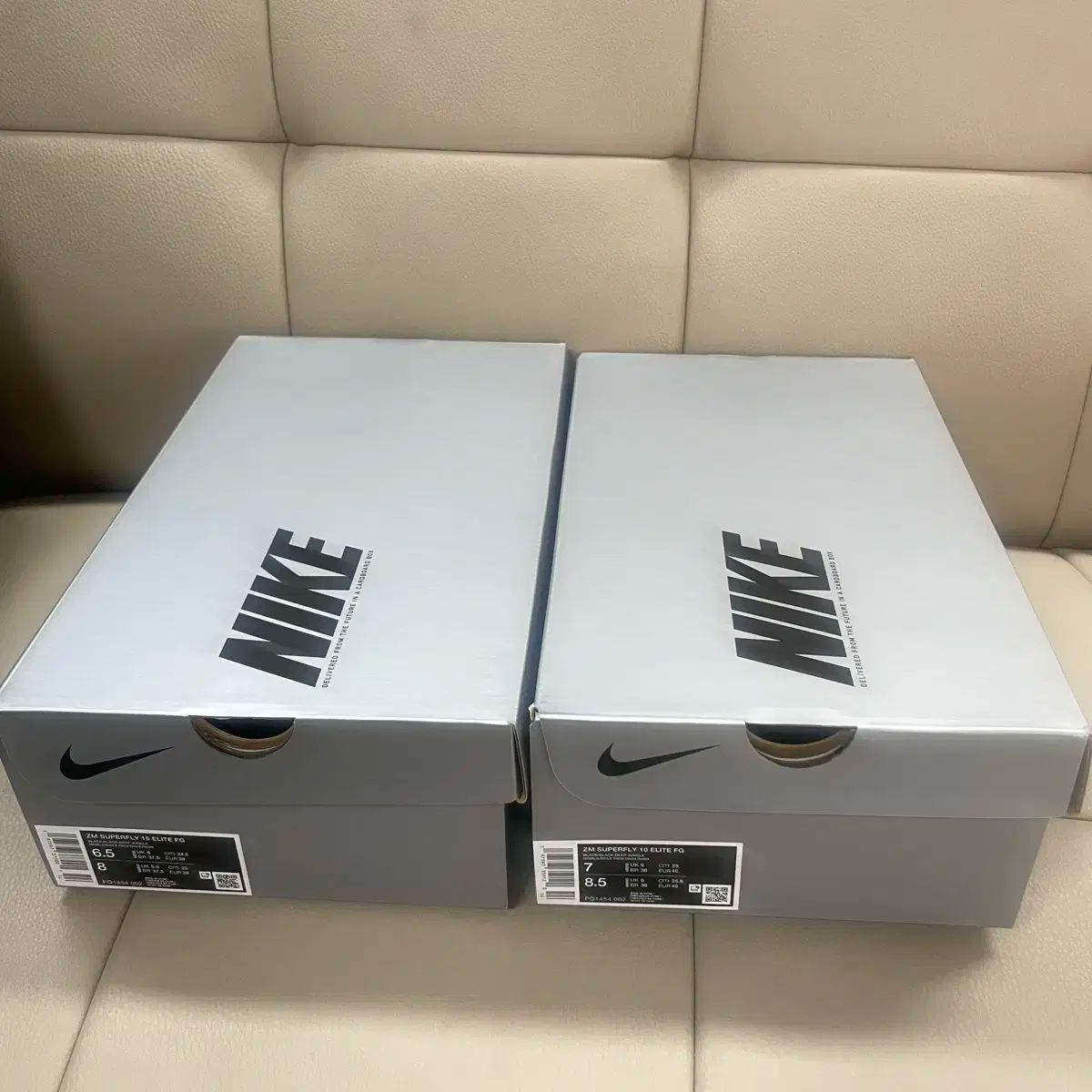 新品 NIKE 最高品質 サッカーシューズ 出品 - マーキュリアル