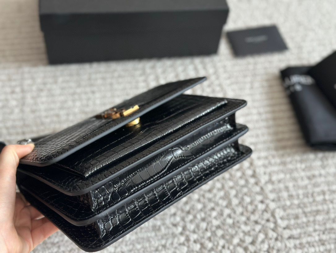 今日特価】YSL Sunset Bag イヴ・サンローラン サンセット