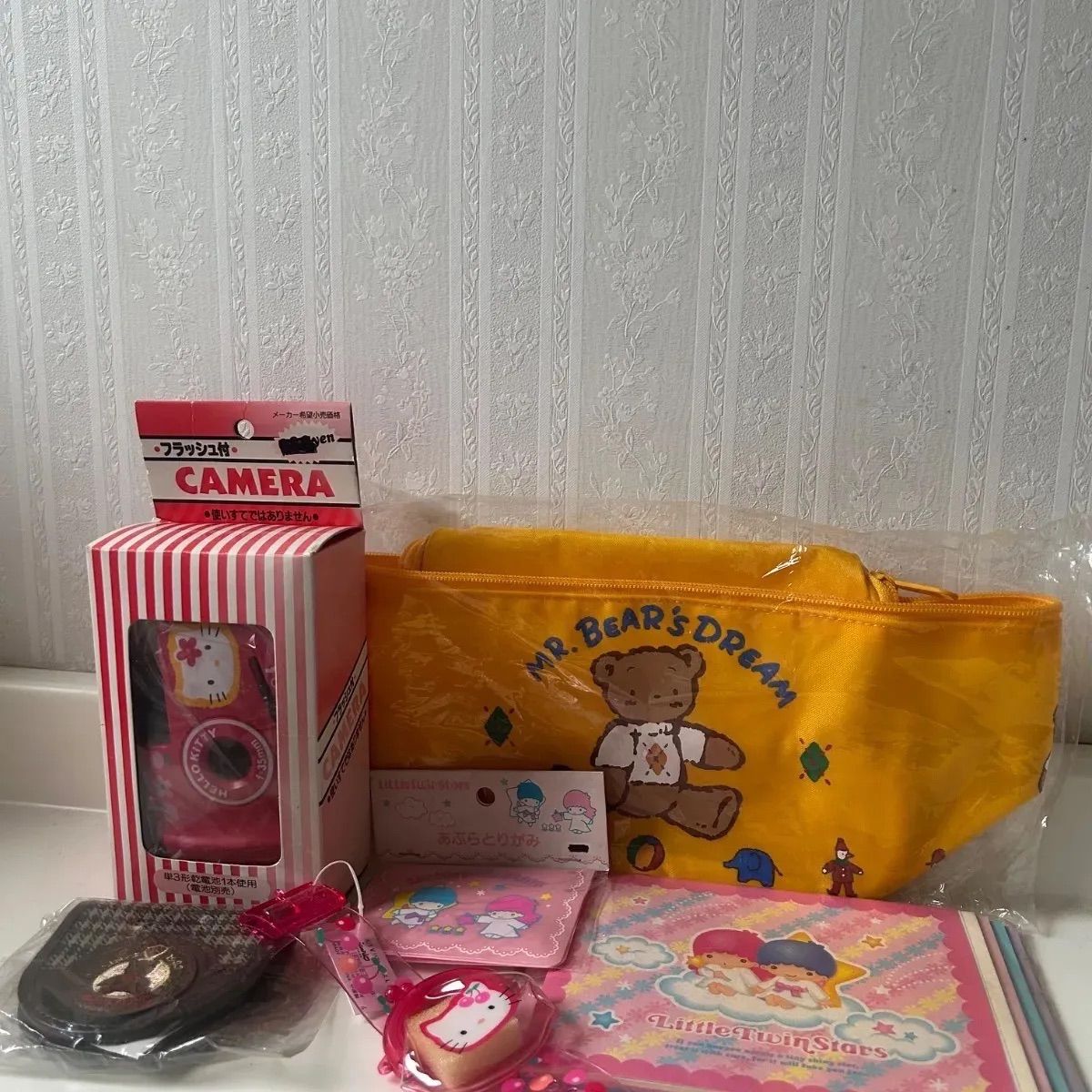 本革キーホルダー ピカチュウ レザー ポケモンセンターオリジナル 本革