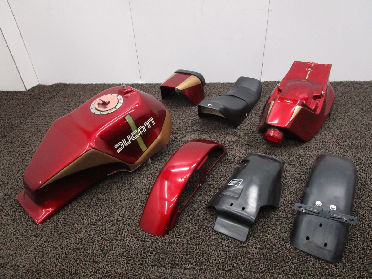 ドカティ 350XL パンタ ガソリンタンク カウル セット A6051 シート テールランプ DM350XL ドゥカティ DM350L DUCATI キャブ車