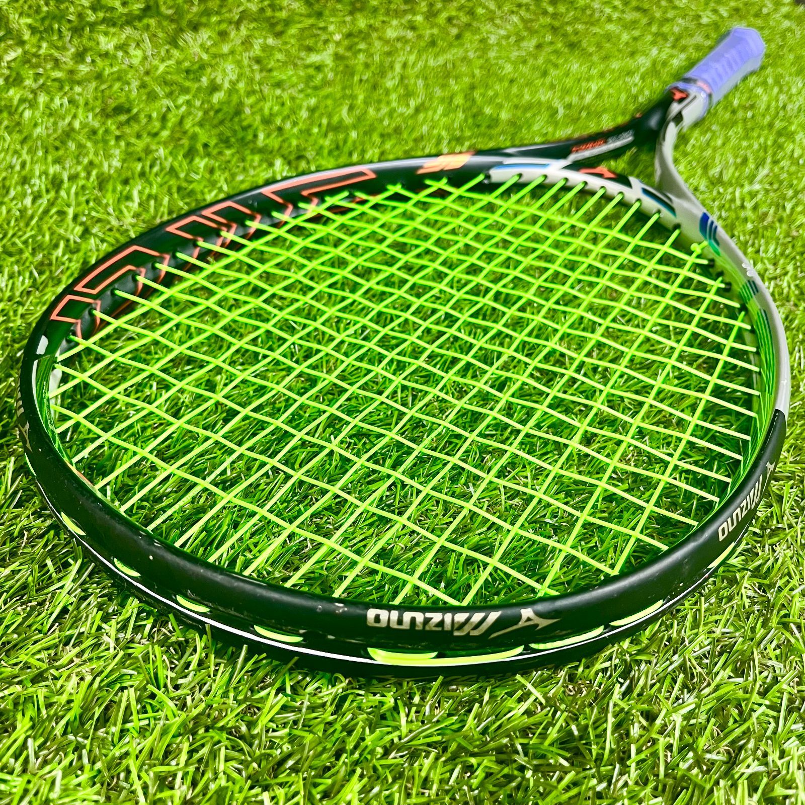 管理番号9 ミズノ MIZUNO zyst SONIC硬式テニスラケット 中古現状品