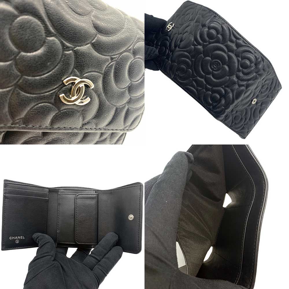 CHANEL カメリア ブラック 三つ折り財布 CHANEL シャネル カメリア エンボス 三つ折り 長財布 ラムスキン
