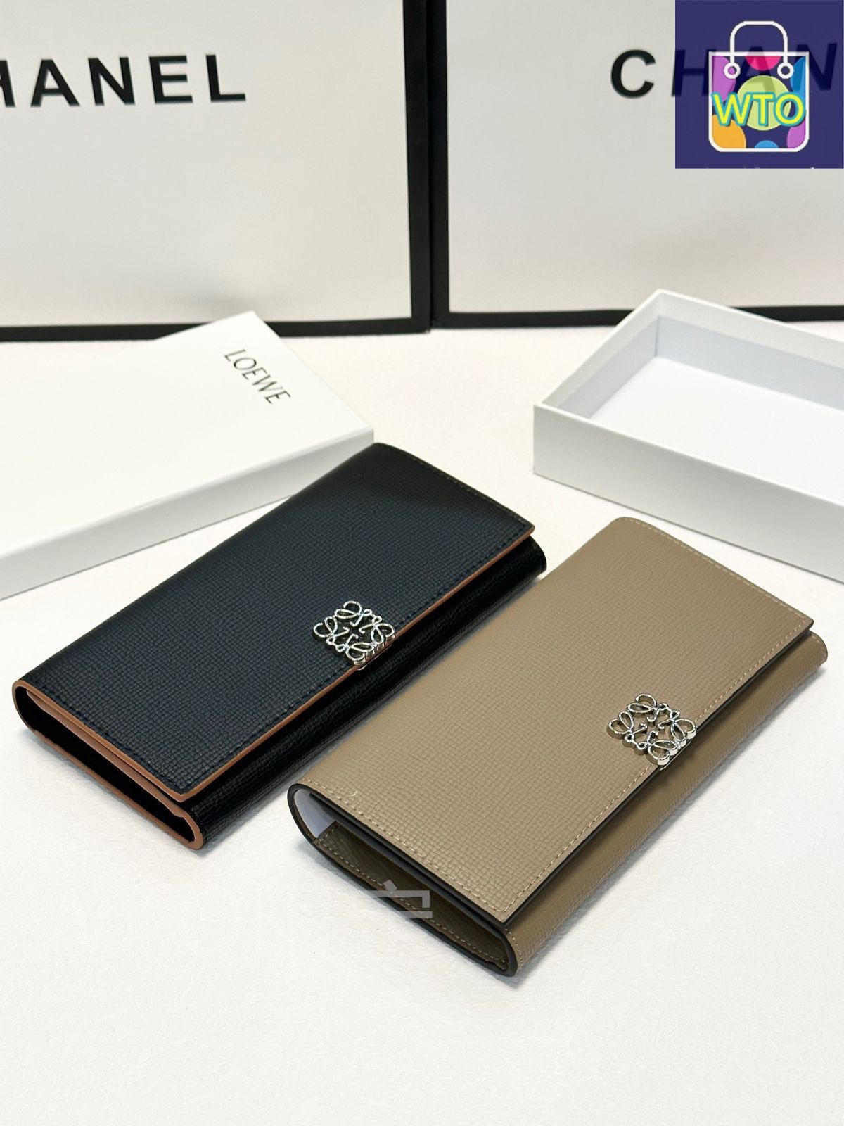 【美品】LOEWE キーケース箱付き LOWEW財布/財布、両用カードバッグ、カード/キーケース[本日特価
