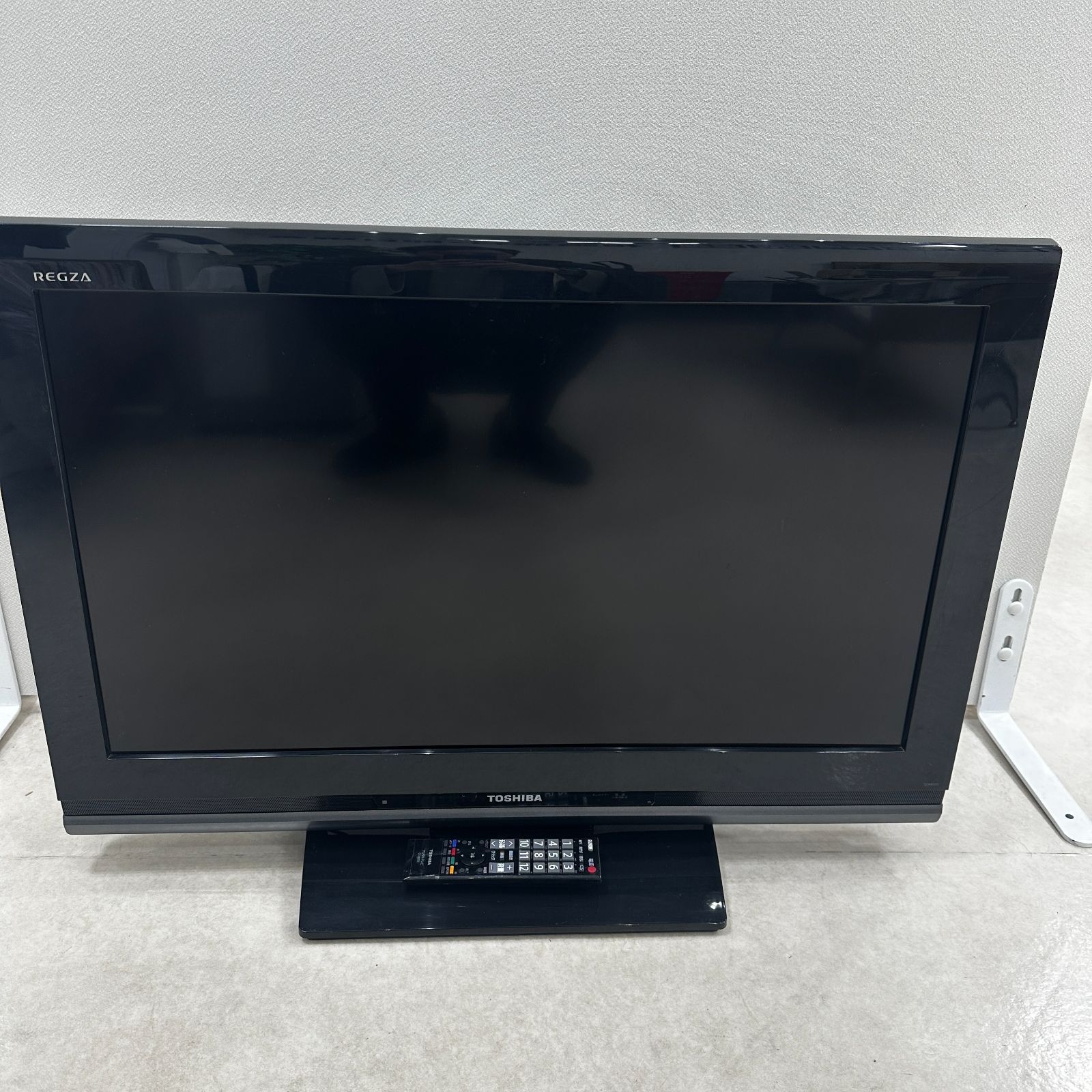 Aフォロー割引あり【中古】 液晶テレビ TOSHIBA REGZA 32A8000 TV 新生活 大学生 新社会人 - メルカリ