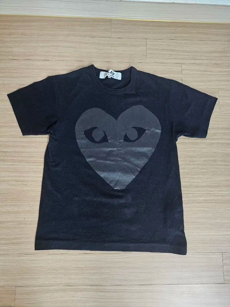 COMME des GARCONS コム デ ギャルソン 遊びます ビック ロゴ Tシャツ m