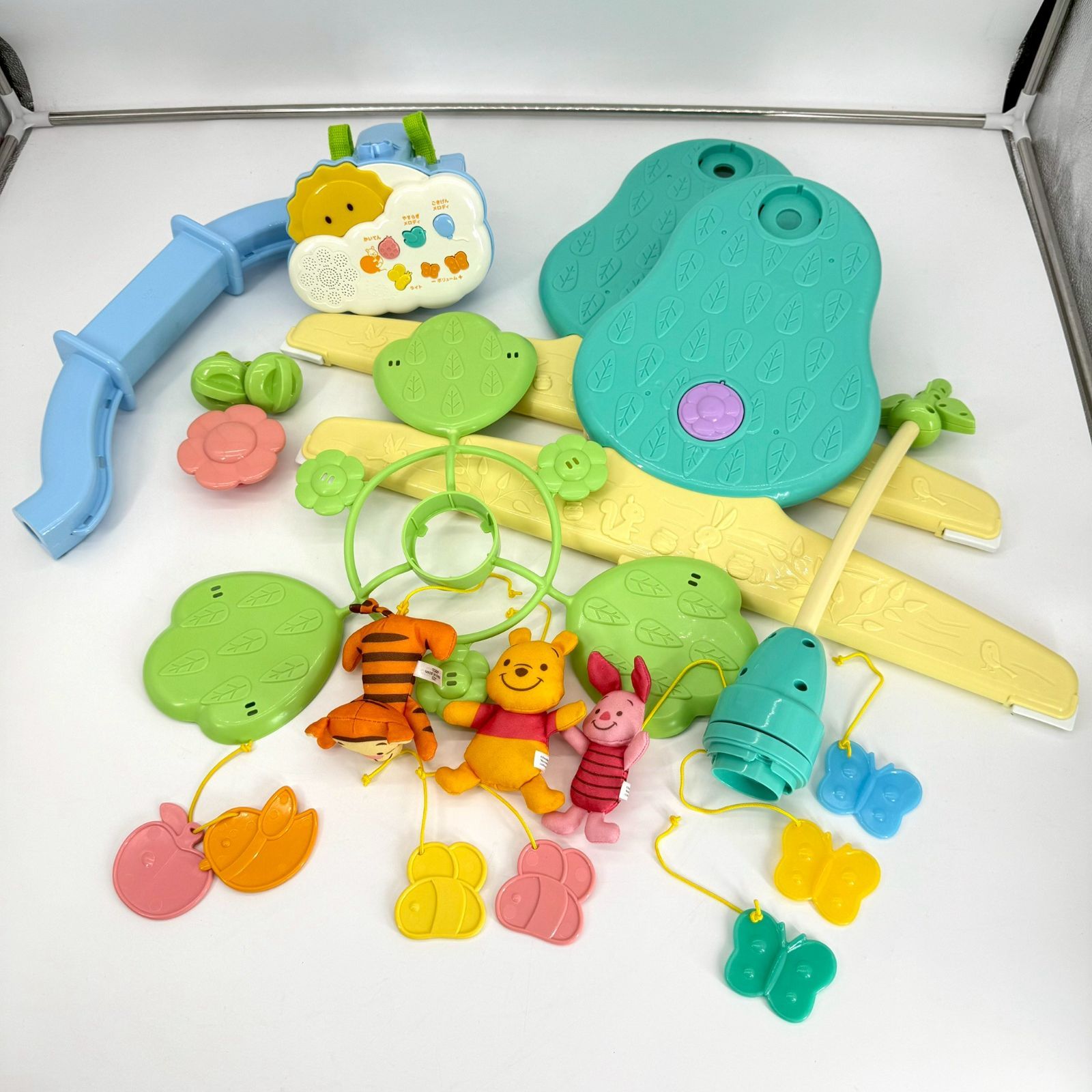 くまのプーさん　えらべる回転6WAY ジムにへんしんメリー　ベビージム　プー