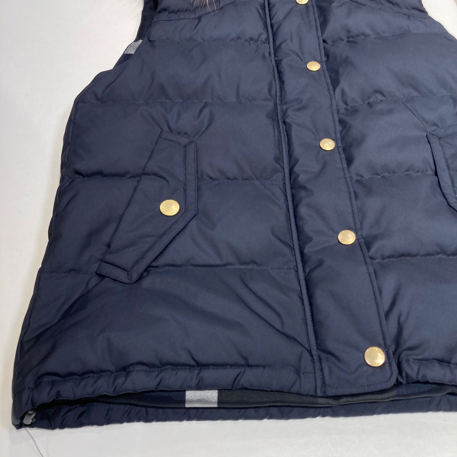 ブルーレーベルクレストブリッジ ダウンベスト　サイズ40 BLUE LABEL CRESTBRIDGE ブルーレーベルクレストブリッジ ダウンベスト