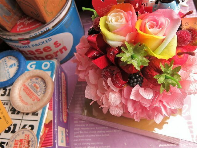 レインボーローズ