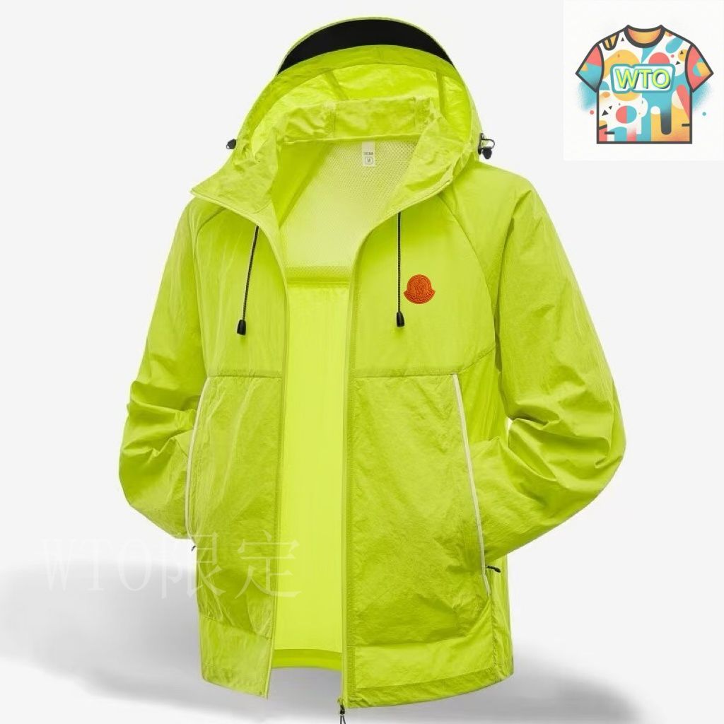 【3/11日まで出品】MONCLER フードウィンドブレーカー MONCLER (モンクレール) フード収納 フルジップ ウインド