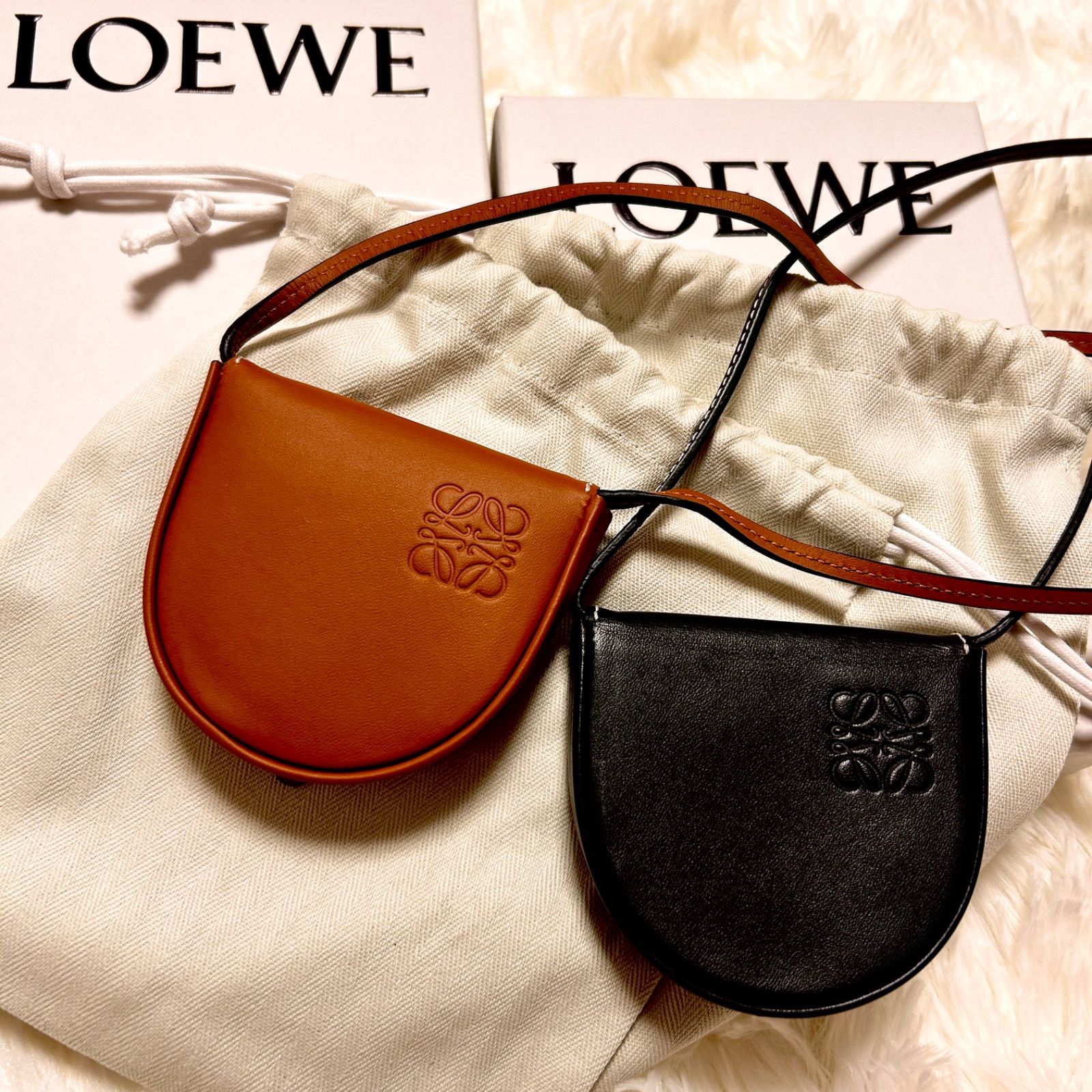 ロエベ LOEWE ヒール ポーチ ミニ コインケース ネック