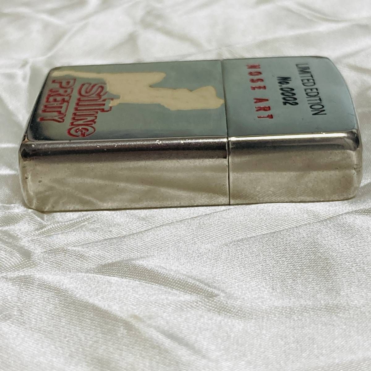 ZIPPO ジッポ オイルライター 1995年 NOSE ART SITTING PRETTY LIMITED 