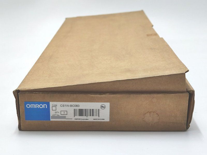 箱いたみよごれあり 箱開封済み 未使用 オムロン CJ1W-TC003 OMRON