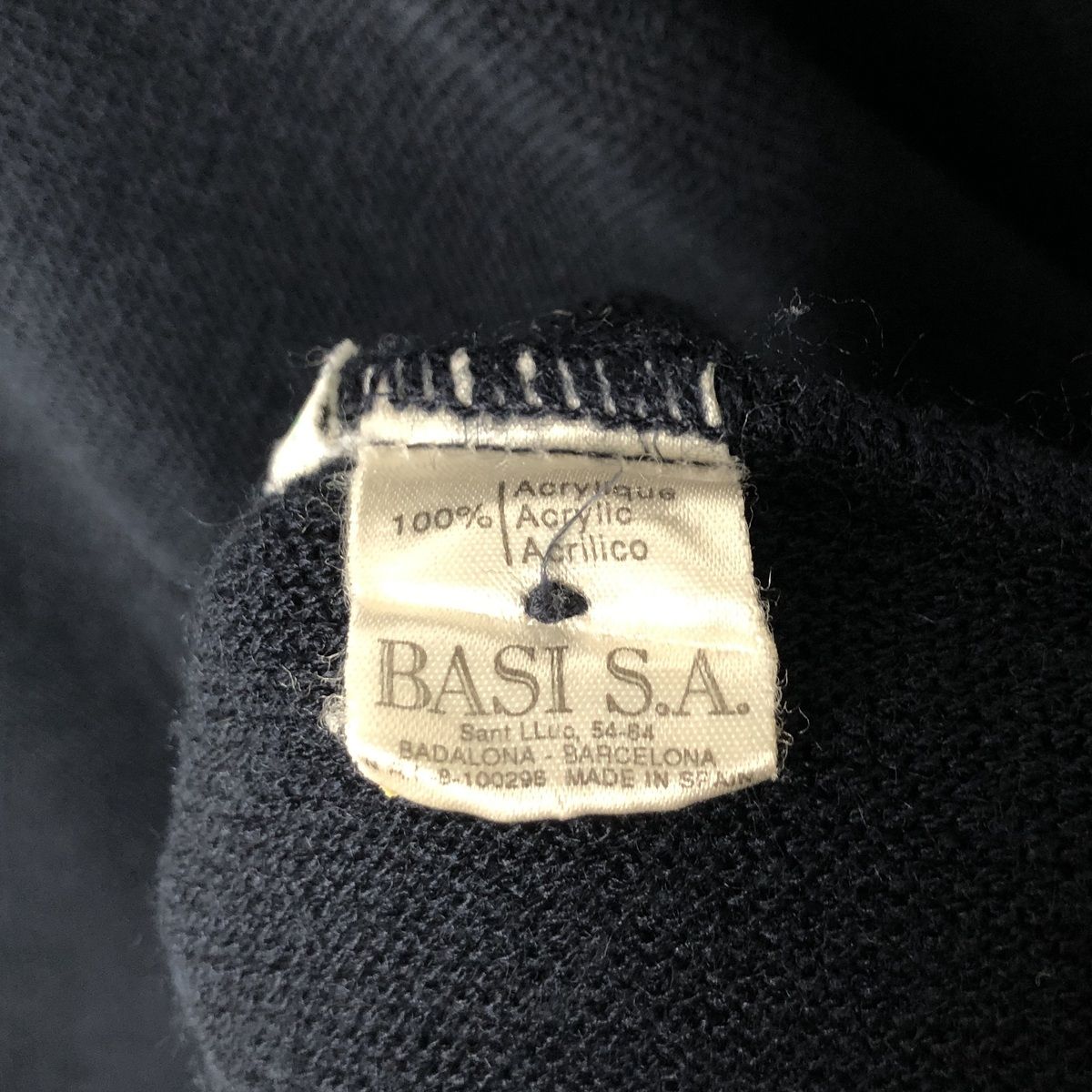 アクリルニットカーディガン