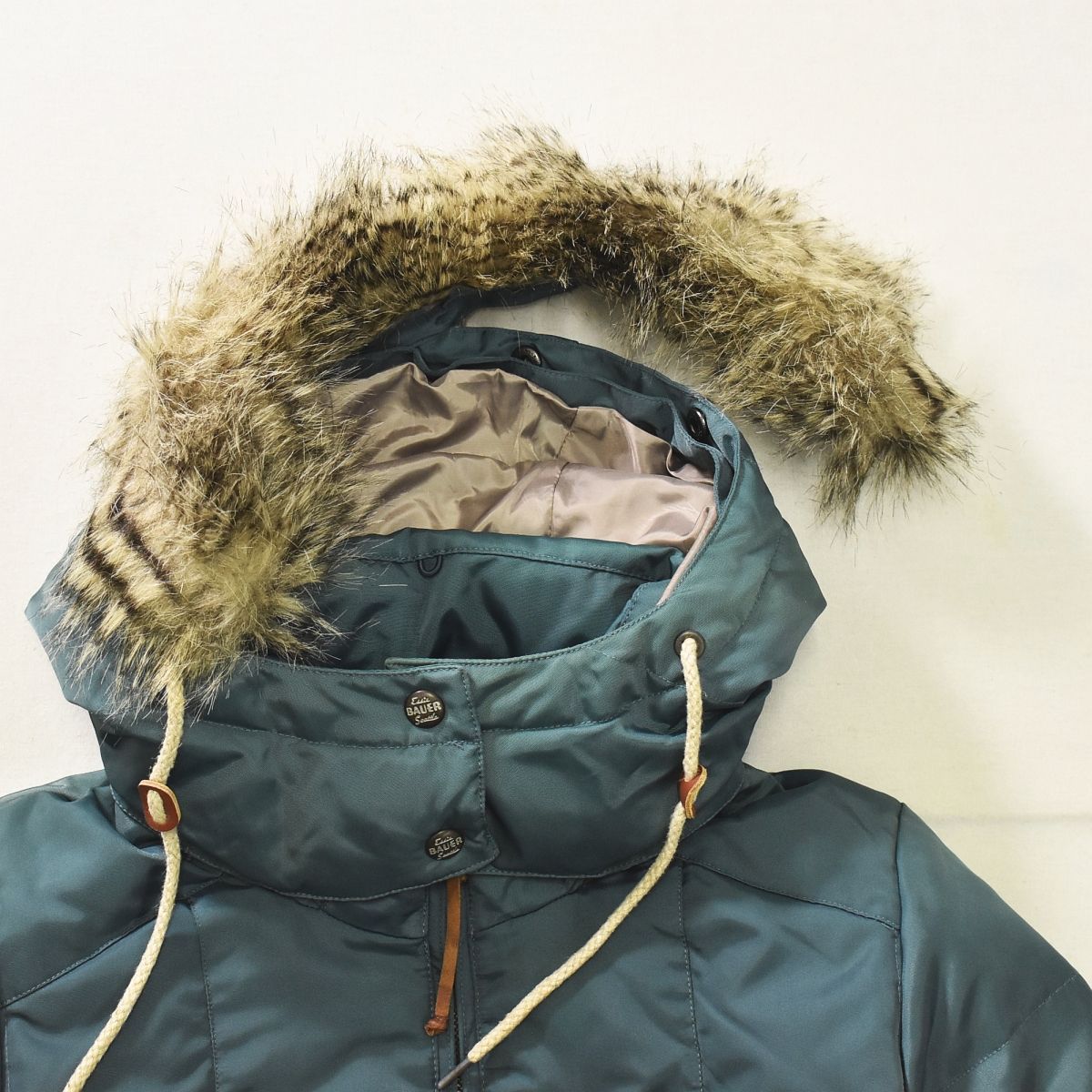 Eddie Bauer ダウンケット (550FP)アウトドア ブランケット Eddie Bauer ダウンケット (550FP)アウトドア ブランケット Eddie