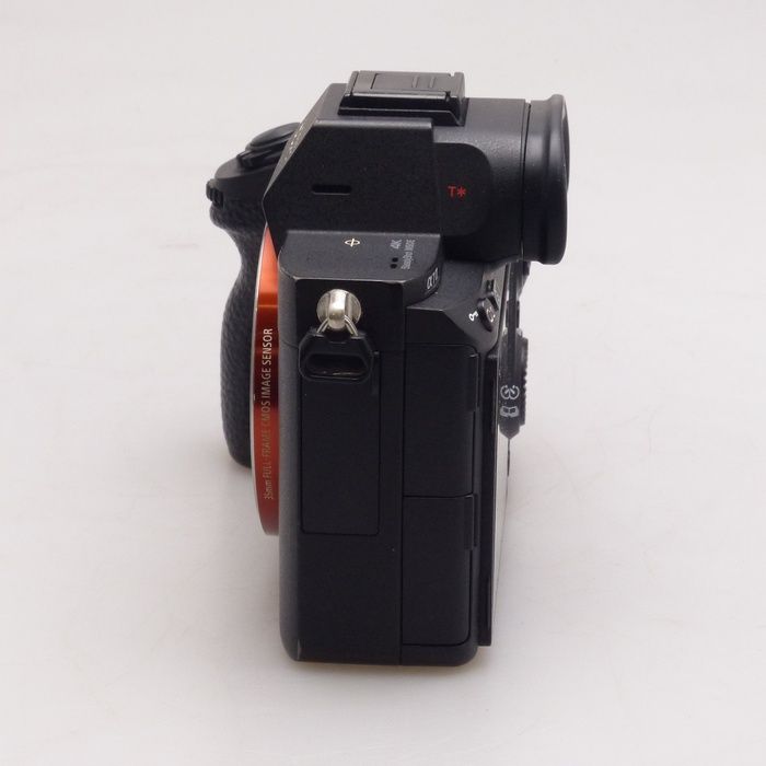 SONY - 【中古】(ソニー) SONY ILCE-7M3 α7 III ボデイ 価格.com - α7 III ILCE-7M3 ボディ 中古価格比較