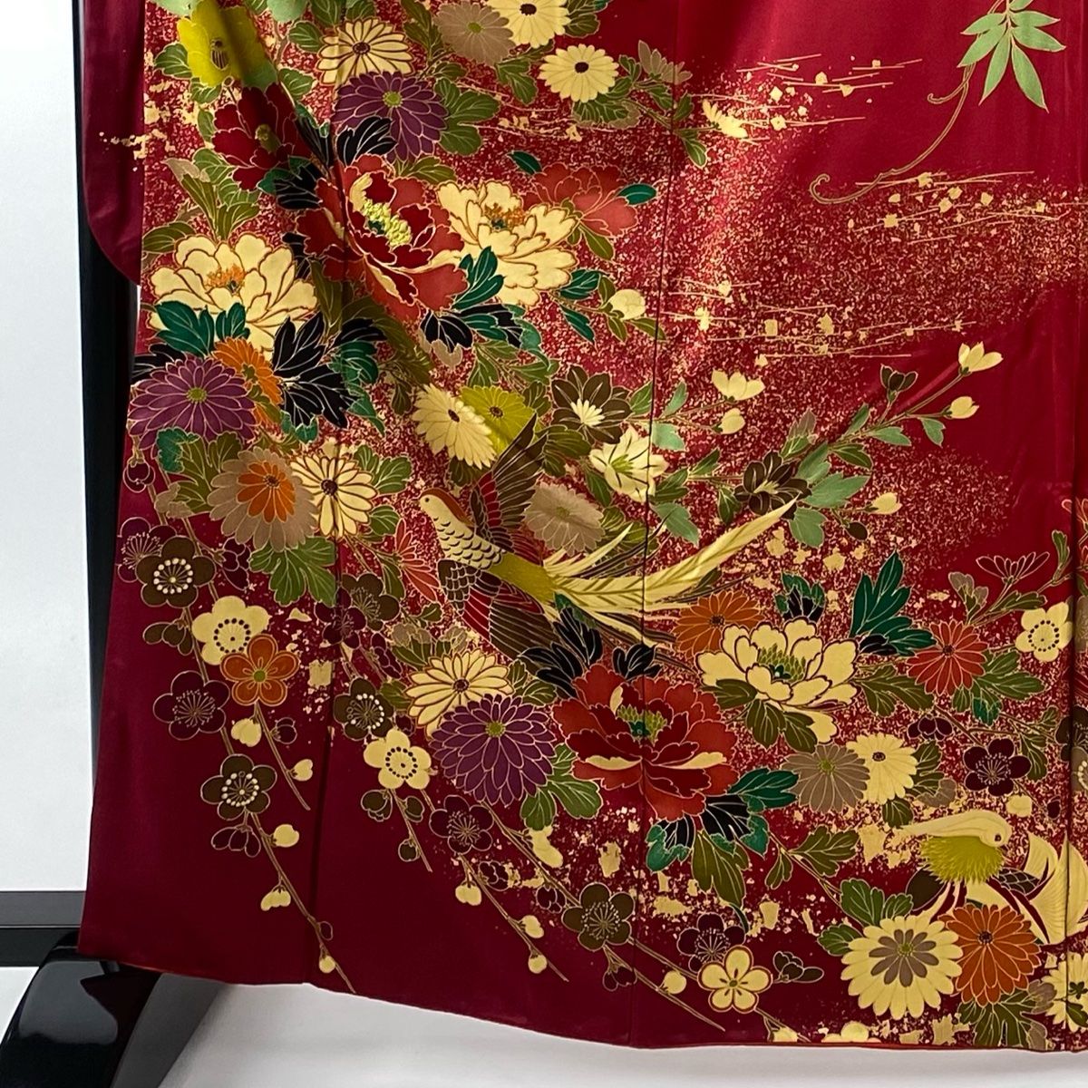 振袖 美品 名品 やまと 草花 牡丹 金彩 染め分け 茜色 袷 155cm