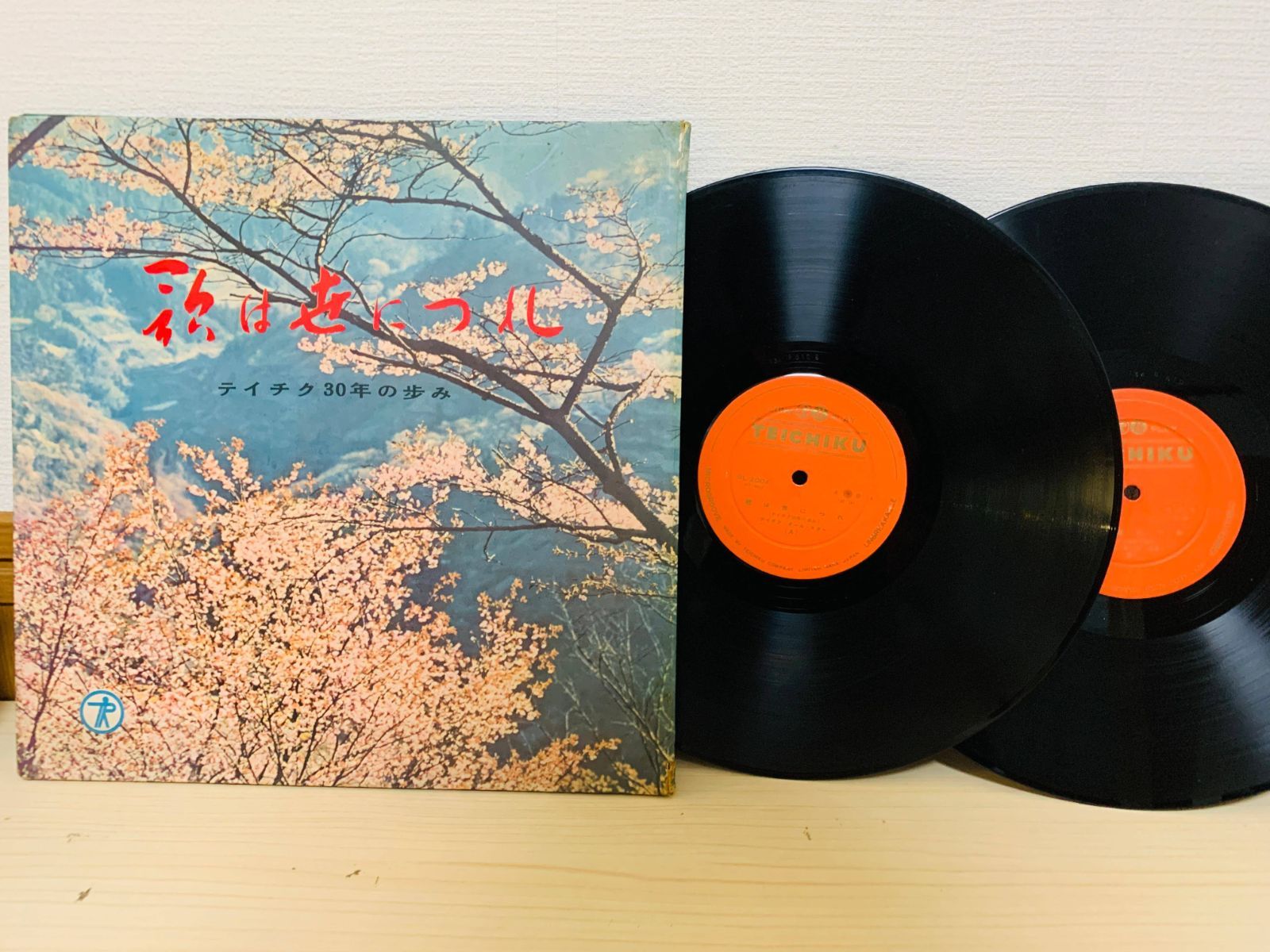 2LP 歌は世につれ テイチク30年の歩み ディック・ミネ 田端義夫 菅原 