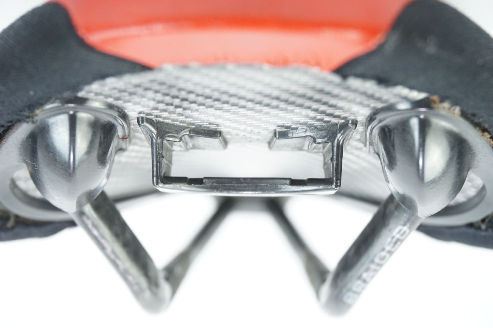 FIZIK フィジーク