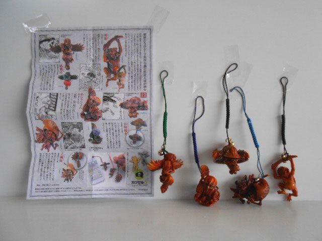 カプセルQ 妖怪根付3　立体図百鬼夜行 71QE5phdn3L._AC_SY200_QL15_.jpg