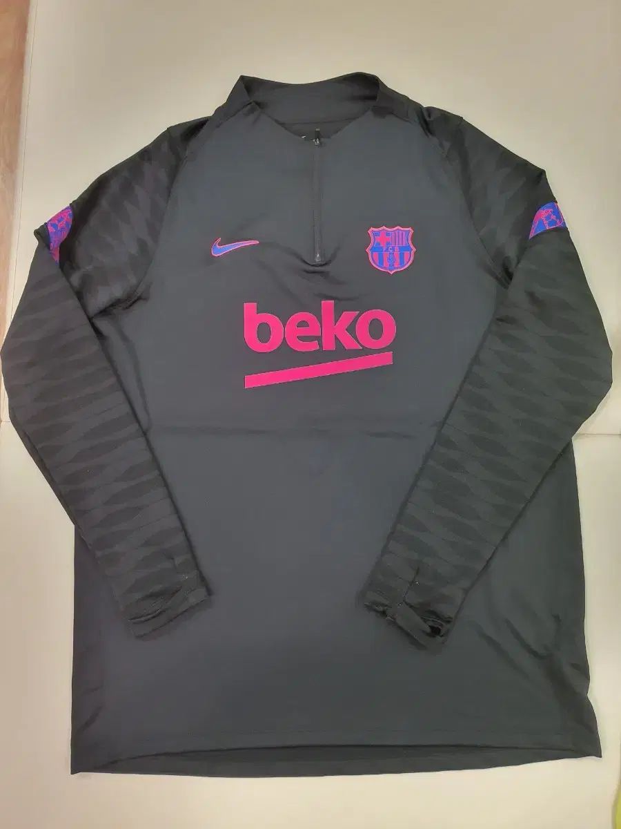 正規品 21 ／ 22 NIKE(ナイキ) バルセロナ ストライク ドリルトップ 海外 XL